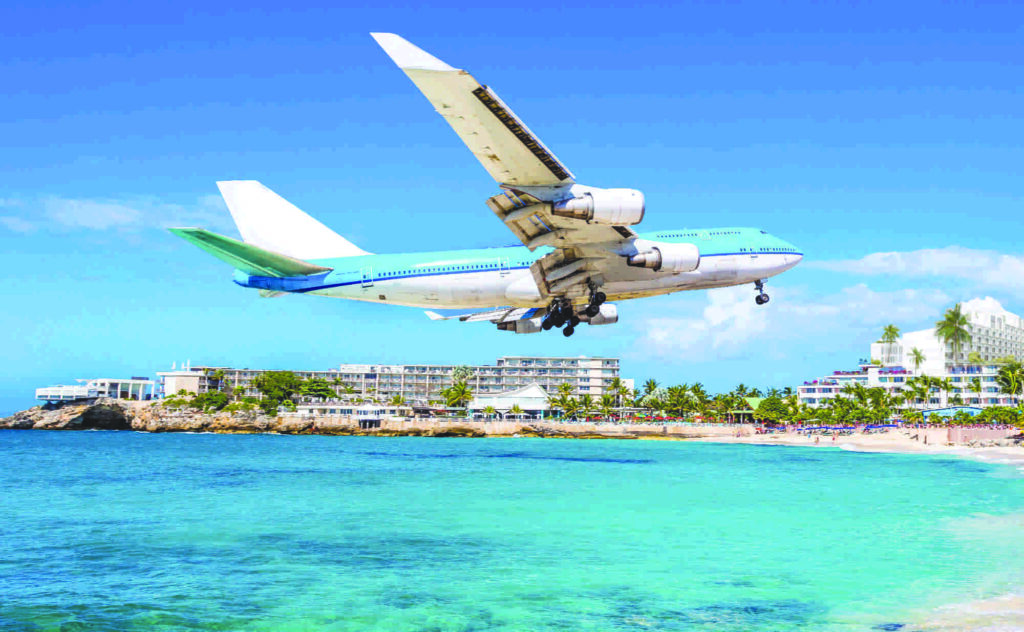 sxm plane landing