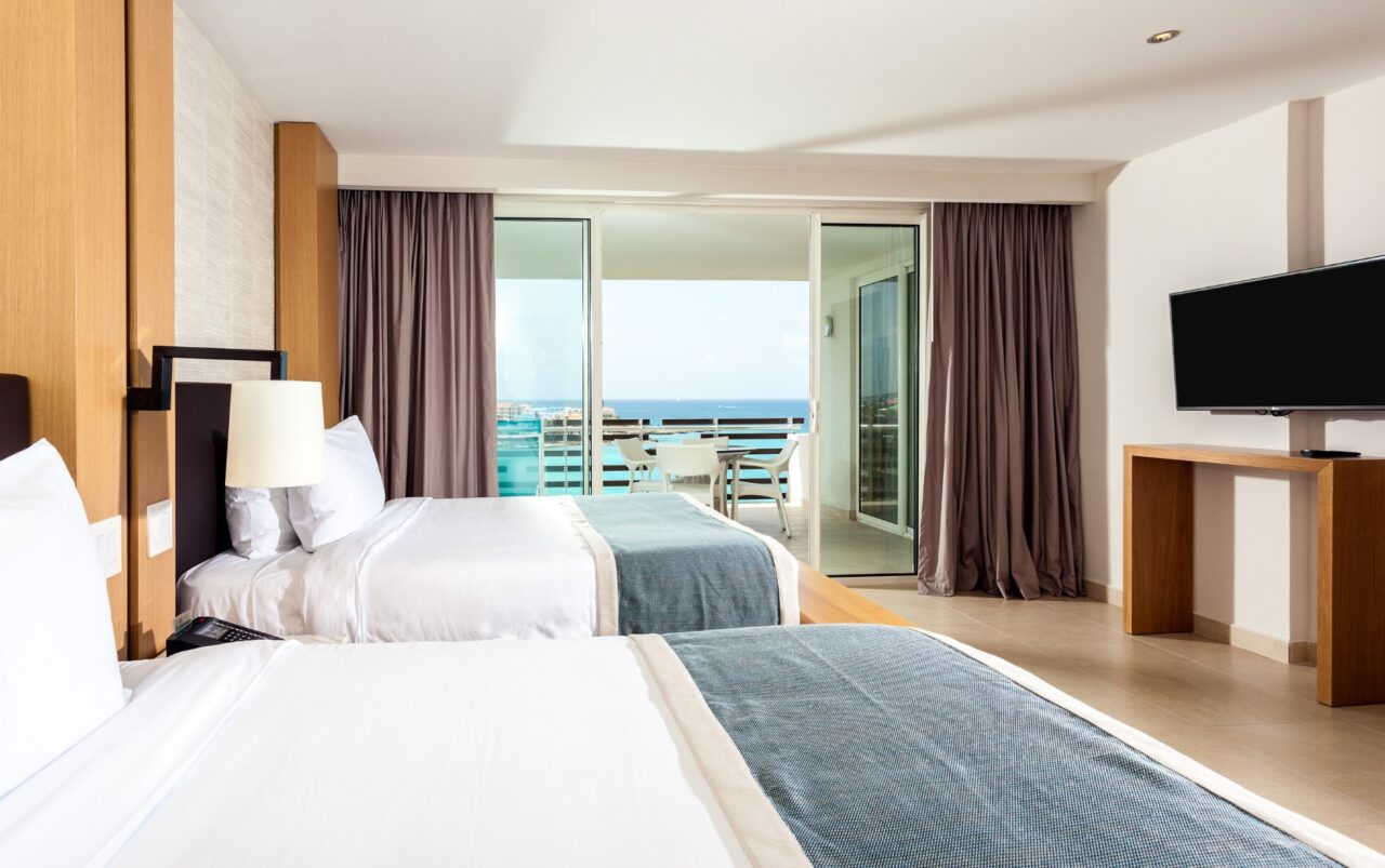 An all-suite, adults-only resort in St Maarten | Sonesta Ocean Point