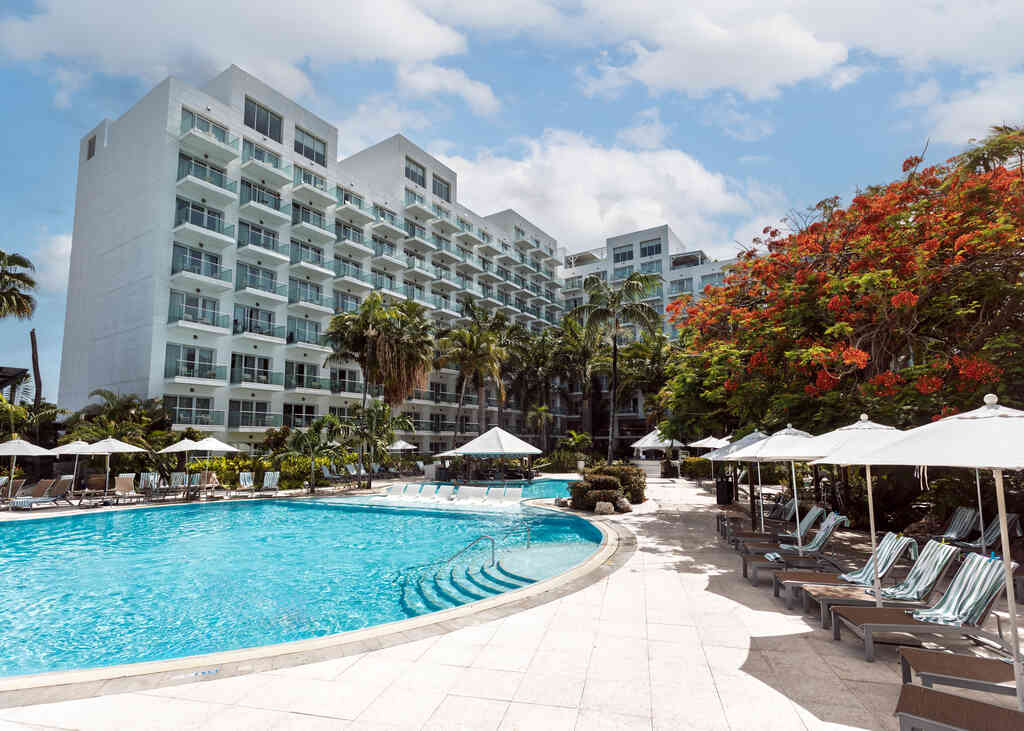 MB_Pools_Oasis-011 sonesta Maho Beach resort in st maarten