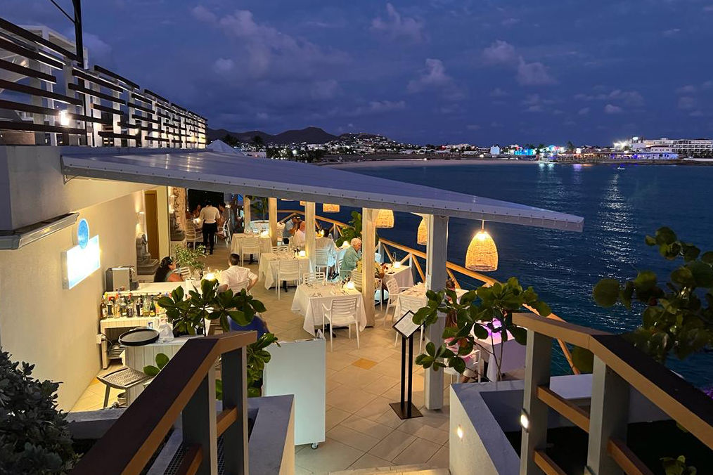 jings all-inclusive restaurant st maarten